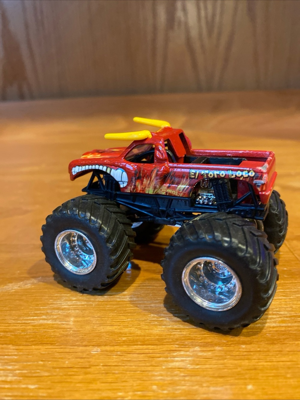 El Toro Loco Monster Jam Truck Spectraflames Red - 1:64 Scale